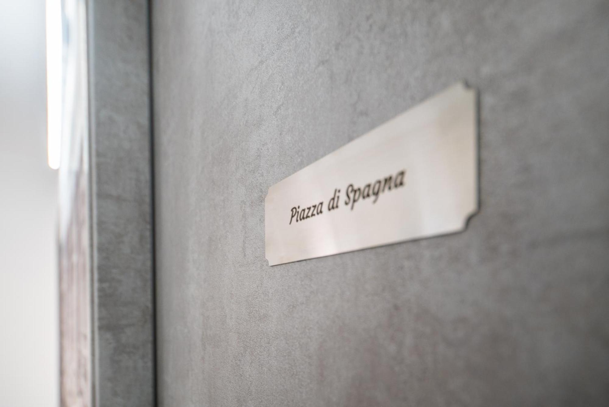 Domus Garbatella Guest house *